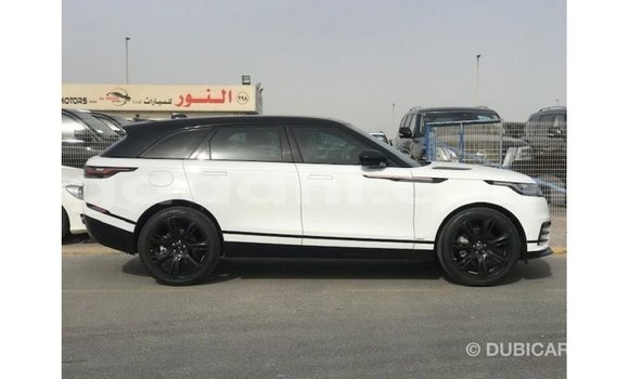 Acheter Import Voiture Land Rover Range Rover Blanc à Import - Dubai, Somalie Acheter Import Voiture Land Rover Range Rover Blanc à Import - Dubai, Somalie