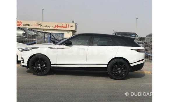 Acheter Import Voiture Land Rover Range Rover Blanc à Import - Dubai, Somalie Acheter Import Voiture Land Rover Range Rover Blanc à Import - Dubai, Somalie