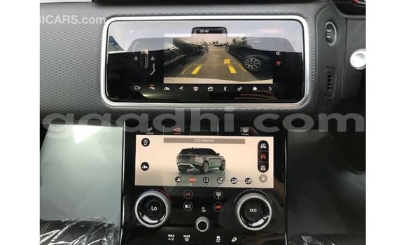 Acheter Import Voiture Land Rover Range Rover Blanc à Import - Dubai, Somalie Acheter Import Voiture Land Rover Range Rover Blanc à Import - Dubai, Somalie