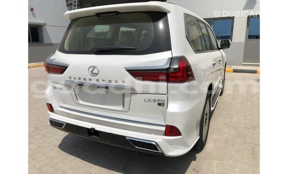 اشتري Imported Lexus LX أبيض سيارة في Import - Dubai في الصومال اشتري Imported Lexus LX أبيض سيارة في Import - Dubai في الصومال