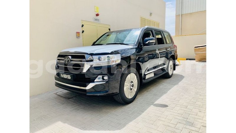 Big with watermark toyota land cruiser somalia import dubai 4560