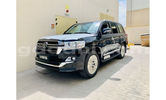 اشتري Imported Toyota Land Cruiser أسود سيارة في Import - Dubai في الصومال اشتري Imported Toyota Land Cruiser أسود سيارة في Import - Dubai في الصومال