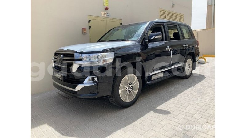 Big with watermark toyota land cruiser somalia import dubai 4560