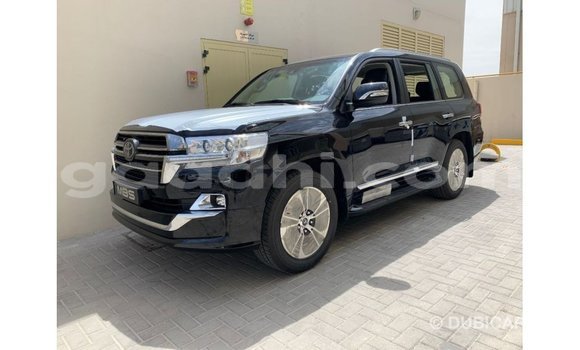 اشتري Imported Toyota Land Cruiser أسود سيارة في Import - Dubai في الصومال اشتري Imported Toyota Land Cruiser أسود سيارة في Import - Dubai في الصومال