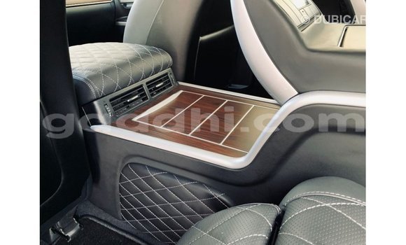 اشتري Imported Toyota Land Cruiser أسود سيارة في Import - Dubai في الصومال اشتري Imported Toyota Land Cruiser أسود سيارة في Import - Dubai في الصومال