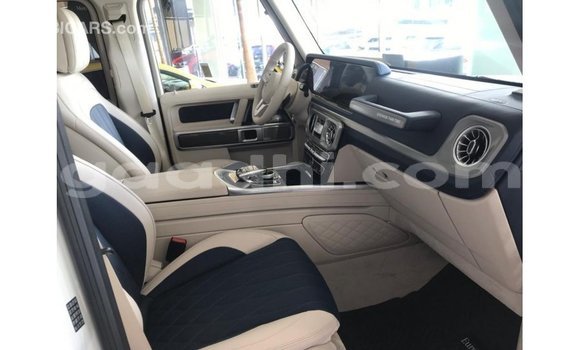 Imported Mercedes-Benz 190 White Makiinaa iti Import - Dubai keessatti Somalia keessatti Imported Mercedes-Benz 190 White Makiinaa iti Import - Dubai keessatti Somalia keessatti