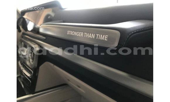 Imported Mercedes-Benz 190 White Makiinaa iti Import - Dubai keessatti Somalia keessatti Imported Mercedes-Benz 190 White Makiinaa iti Import - Dubai keessatti Somalia keessatti