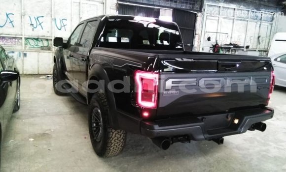 اشتري Imported Ford Club Wagon أسود سيارة في Import - Dubai في الصومال اشتري Imported Ford Club Wagon أسود سيارة في Import - Dubai في الصومال