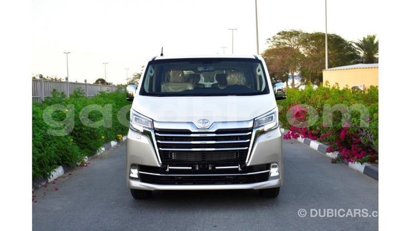 Big with watermark toyota granvia somalia import dubai 4579