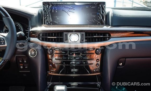 اشتري Imported Lexus LX أبيض سيارة في Import - Dubai في الصومال اشتري Imported Lexus LX أبيض سيارة في Import - Dubai في الصومال
