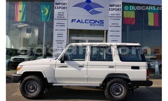 Buy Import Toyota Land Cruiser White Car in Import - Dubai in Somalia Buy Import Toyota Land Cruiser White Car in Import - Dubai in Somalia