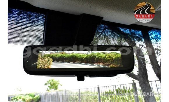 Buy Import Toyota Granvia White Car in Import - Dubai in Somalia Buy Import Toyota Granvia White Car in Import - Dubai in Somalia