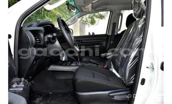 Buy Import Toyota Hilux White Car in Import - Dubai in Somalia Buy Import Toyota Hilux White Car in Import - Dubai in Somalia