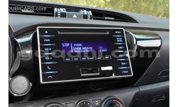 Buy Import Toyota Hilux White Car in Import - Dubai in Somalia Buy Import Toyota Hilux White Car in Import - Dubai in Somalia