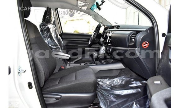 Buy Import Toyota Hilux White Car in Import - Dubai in Somalia Buy Import Toyota Hilux White Car in Import - Dubai in Somalia