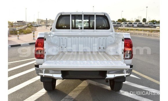 Buy Import Toyota Hilux White Car in Import - Dubai in Somalia Buy Import Toyota Hilux White Car in Import - Dubai in Somalia