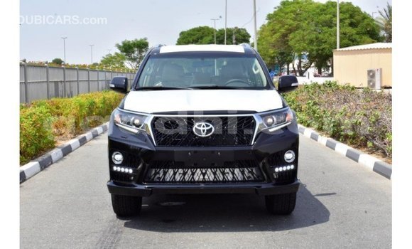 Imported Toyota Prado Black Makiinaa iti Import - Dubai keessatti Somalia keessatti Imported Toyota Prado Black Makiinaa iti Import - Dubai keessatti Somalia keessatti