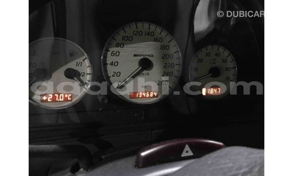 Imported Mercedes-Benz 190 (W201) Blue Makiinaa iti Import - Dubai keessatti Somalia keessatti Imported Mercedes-Benz 190 (W201) Blue Makiinaa iti Import - Dubai keessatti Somalia keessatti