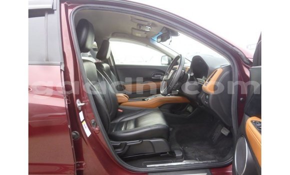 Acheter Import Voiture Honda Vezel Rouge à Import - Dubai, Somalie Acheter Import Voiture Honda Vezel Rouge à Import - Dubai, Somalie