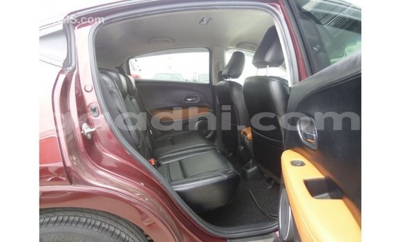 Acheter Import Voiture Honda Vezel Rouge à Import - Dubai, Somalie Acheter Import Voiture Honda Vezel Rouge à Import - Dubai, Somalie