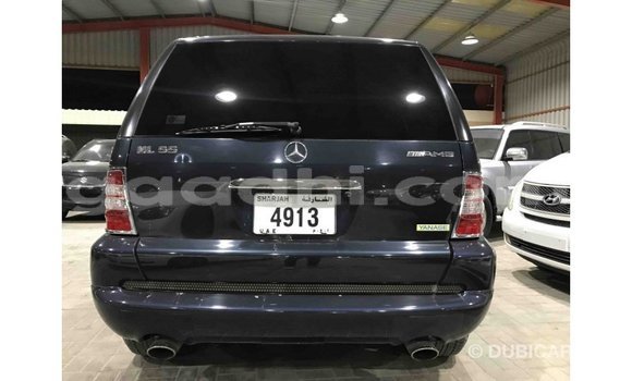Imported Mercedes-Benz 190 (W201) Blue Makiinaa iti Import - Dubai keessatti Somalia keessatti Imported Mercedes-Benz 190 (W201) Blue Makiinaa iti Import - Dubai keessatti Somalia keessatti