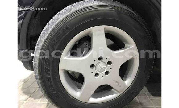 Buy Import Mercedes-Benz 190 (W201) Blue Car in Import - Dubai in Somalia