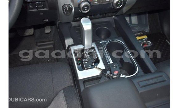 Buy Import Toyota Tundra White Car in Import - Dubai in Somalia Buy Import Toyota Tundra White Car in Import - Dubai in Somalia