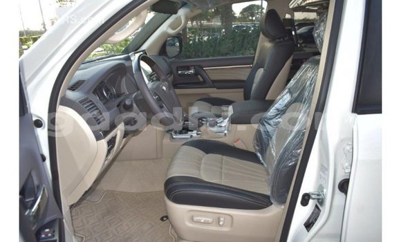Buy Import Toyota Land Cruiser White Car in Import - Dubai in Somalia Buy Import Toyota Land Cruiser White Car in Import - Dubai in Somalia