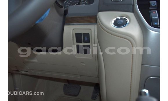 Buy Import Toyota Land Cruiser White Car in Import - Dubai in Somalia Buy Import Toyota Land Cruiser White Car in Import - Dubai in Somalia