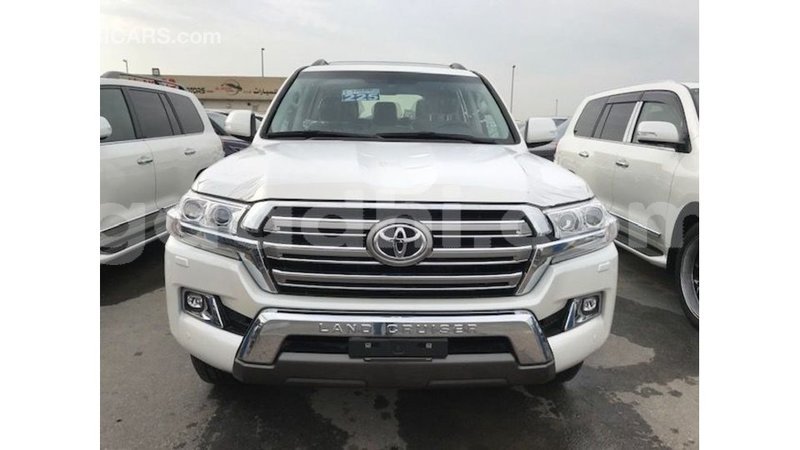 Big with watermark toyota land cruiser somalia import dubai 4628