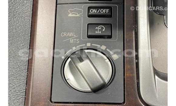 Acheter Import Voiture Toyota Land Cruiser Noir à Import - Dubai, Somalie Acheter Import Voiture Toyota Land Cruiser Noir à Import - Dubai, Somalie