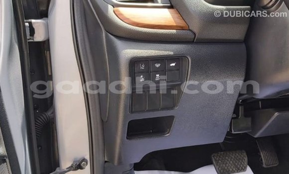 Acheter Import Moto Honda C Autre à Import - Dubai, Somalie Acheter Import Moto Honda C Autre à Import - Dubai, Somalie