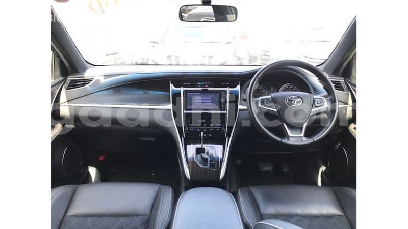 Big with watermark toyota harrier somalia import dubai 4638