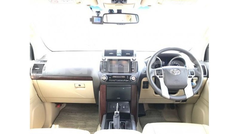 Big with watermark toyota prado somalia import dubai 4640