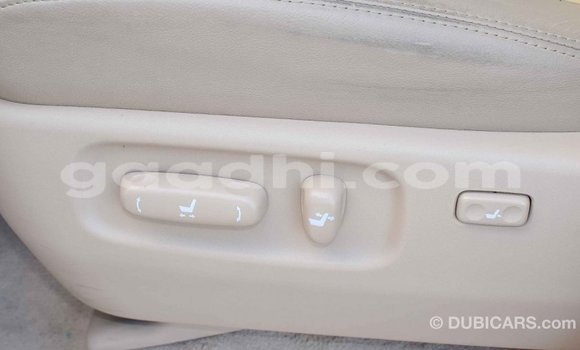 Acheter Import Voiture Toyota Land Cruiser Noir à Import - Dubai, Somalie Acheter Import Voiture Toyota Land Cruiser Noir à Import - Dubai, Somalie