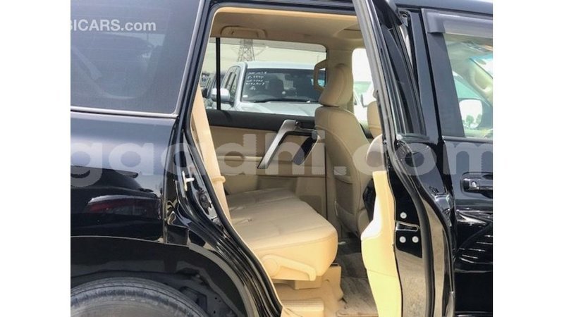 Big with watermark toyota prado somalia import dubai 4640