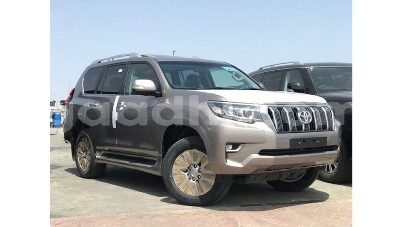 Big with watermark toyota prado somalia import dubai 4647