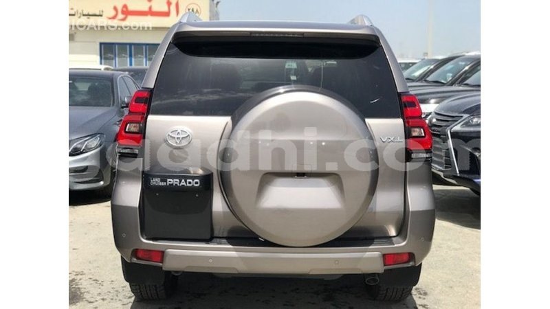 Big with watermark toyota prado somalia import dubai 4647