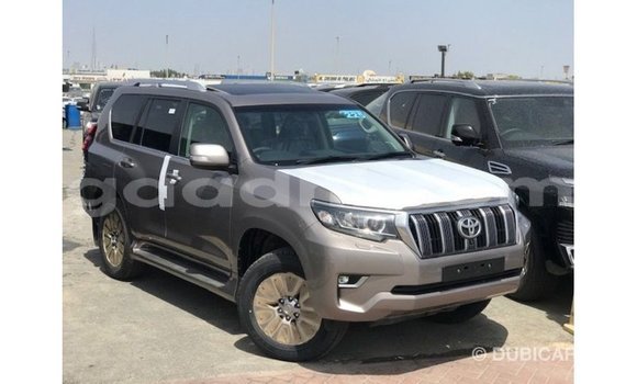 Acheter Import Voiture Toyota Prado Autre à Import - Dubai, Somalie Acheter Import Voiture Toyota Prado Autre à Import - Dubai, Somalie