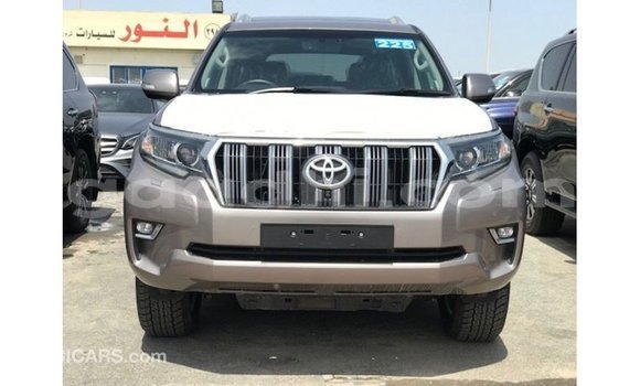 Acheter Import Voiture Toyota Prado Autre à Import - Dubai, Somalie Acheter Import Voiture Toyota Prado Autre à Import - Dubai, Somalie