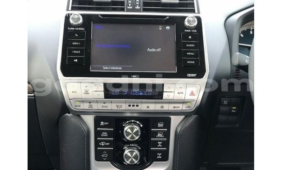 Acheter Import Voiture Toyota Prado Autre à Import - Dubai, Somalie Acheter Import Voiture Toyota Prado Autre à Import - Dubai, Somalie