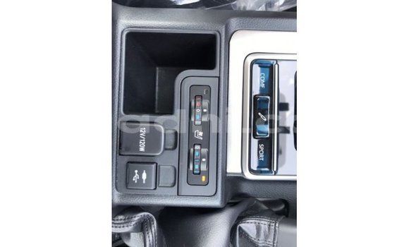 Acheter Import Voiture Toyota Prado Autre à Import - Dubai, Somalie Acheter Import Voiture Toyota Prado Autre à Import - Dubai, Somalie