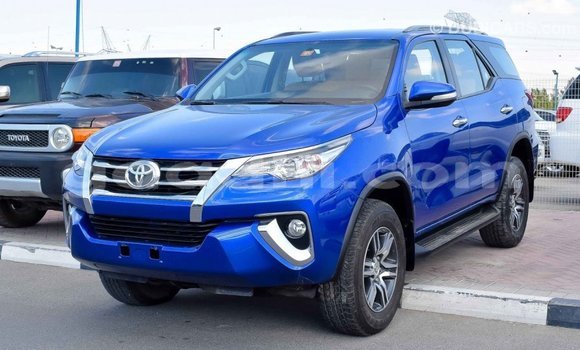 Imported Toyota Fortuner Blue Makiinaa iti Import - Dubai keessatti Somalia keessatti Imported Toyota Fortuner Blue Makiinaa iti Import - Dubai keessatti Somalia keessatti