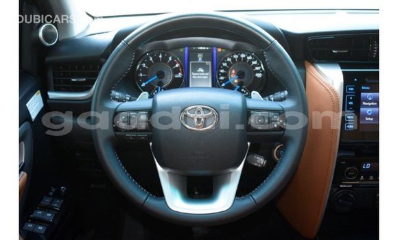 Buy Import Toyota Fortuner Black Car in Import - Dubai in Somalia Buy Import Toyota Fortuner Black Car in Import - Dubai in Somalia