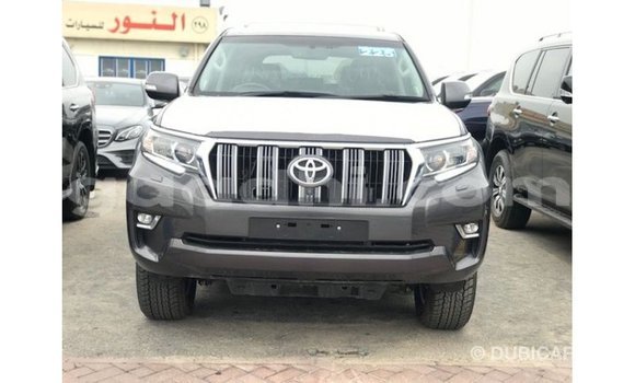 Acheter Import Voiture Toyota Prado Autre à Import - Dubai, Somalie Acheter Import Voiture Toyota Prado Autre à Import - Dubai, Somalie