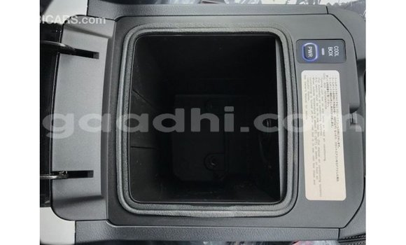 Acheter Import Voiture Toyota Prado Autre à Import - Dubai, Somalie Acheter Import Voiture Toyota Prado Autre à Import - Dubai, Somalie