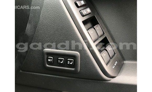 Acheter Import Voiture Toyota Prado Autre à Import - Dubai, Somalie Acheter Import Voiture Toyota Prado Autre à Import - Dubai, Somalie