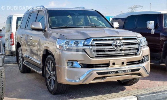 Imported Toyota Land Cruiser Other Makiinaa iti Import - Dubai keessatti Somalia keessatti Imported Toyota Land Cruiser Other Makiinaa iti Import - Dubai keessatti Somalia keessatti