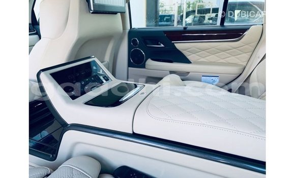 Imported Lexus LX Red Makiinaa iti Import - Dubai keessatti Somalia keessatti Imported Lexus LX Red Makiinaa iti Import - Dubai keessatti Somalia keessatti