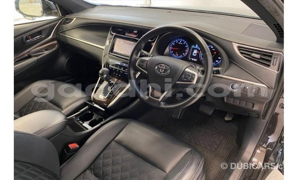 Acheter Import Voiture Toyota Harrier Noir à Import - Dubai, Somalie Acheter Import Voiture Toyota Harrier Noir à Import - Dubai, Somalie